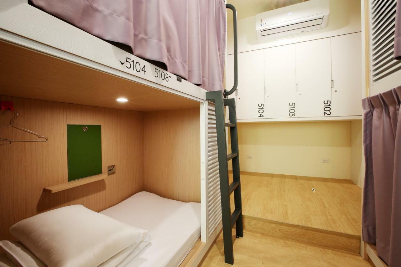 Loosha Hostel Taichung Buitenkant foto