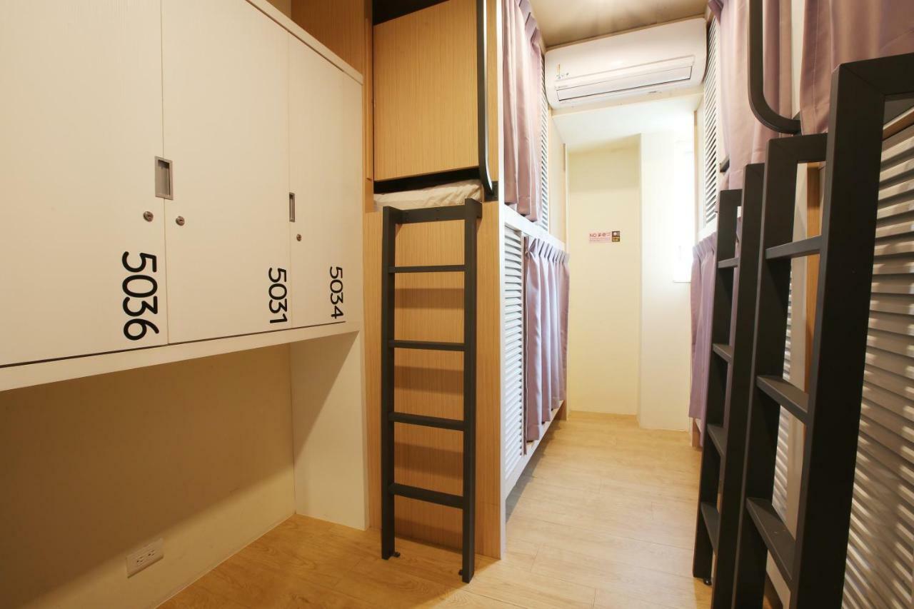 Loosha Hostel Taichung Buitenkant foto