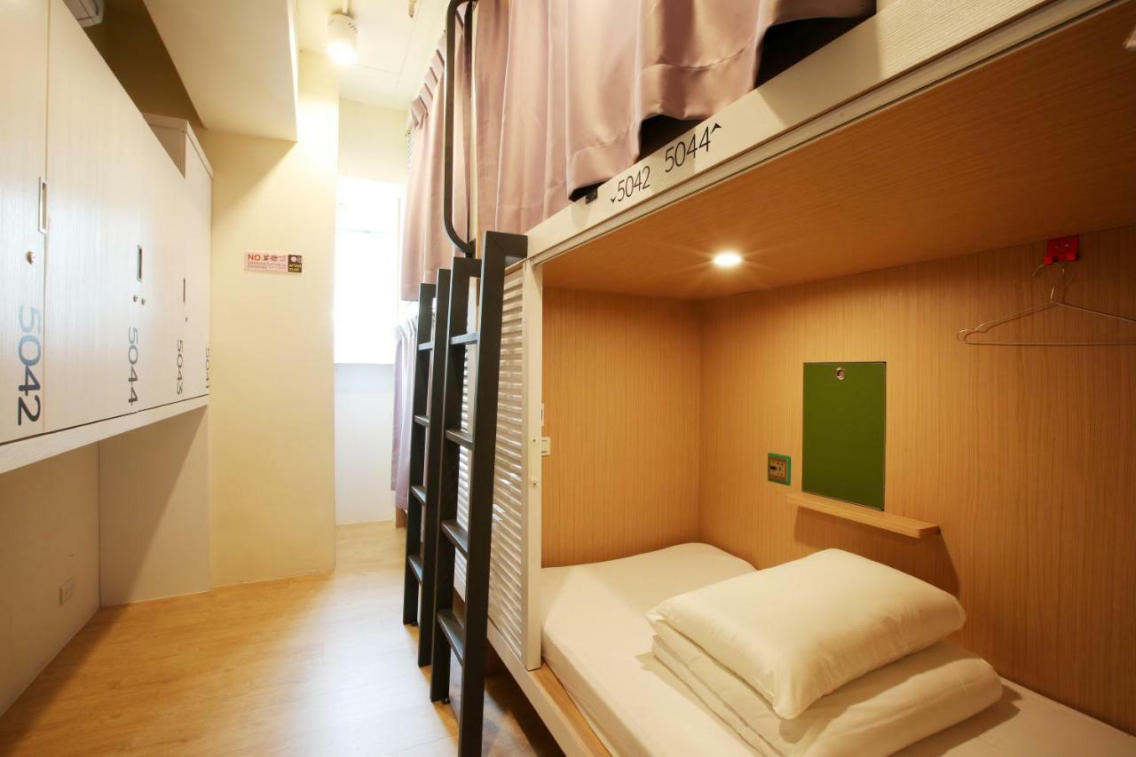 Loosha Hostel Taichung Buitenkant foto