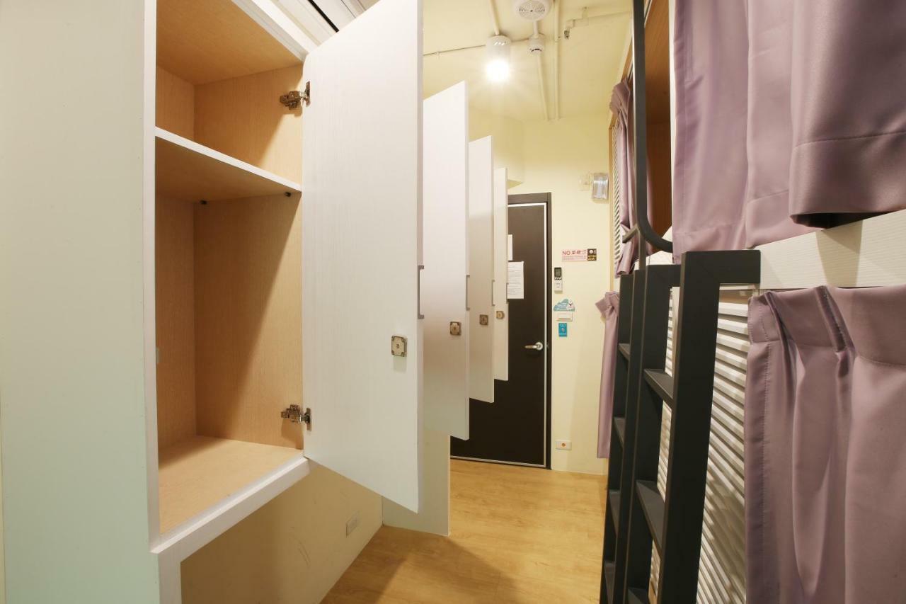 Loosha Hostel Taichung Buitenkant foto