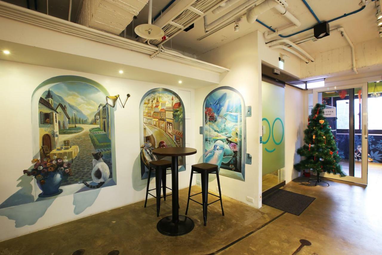 Loosha Hostel Taichung Buitenkant foto