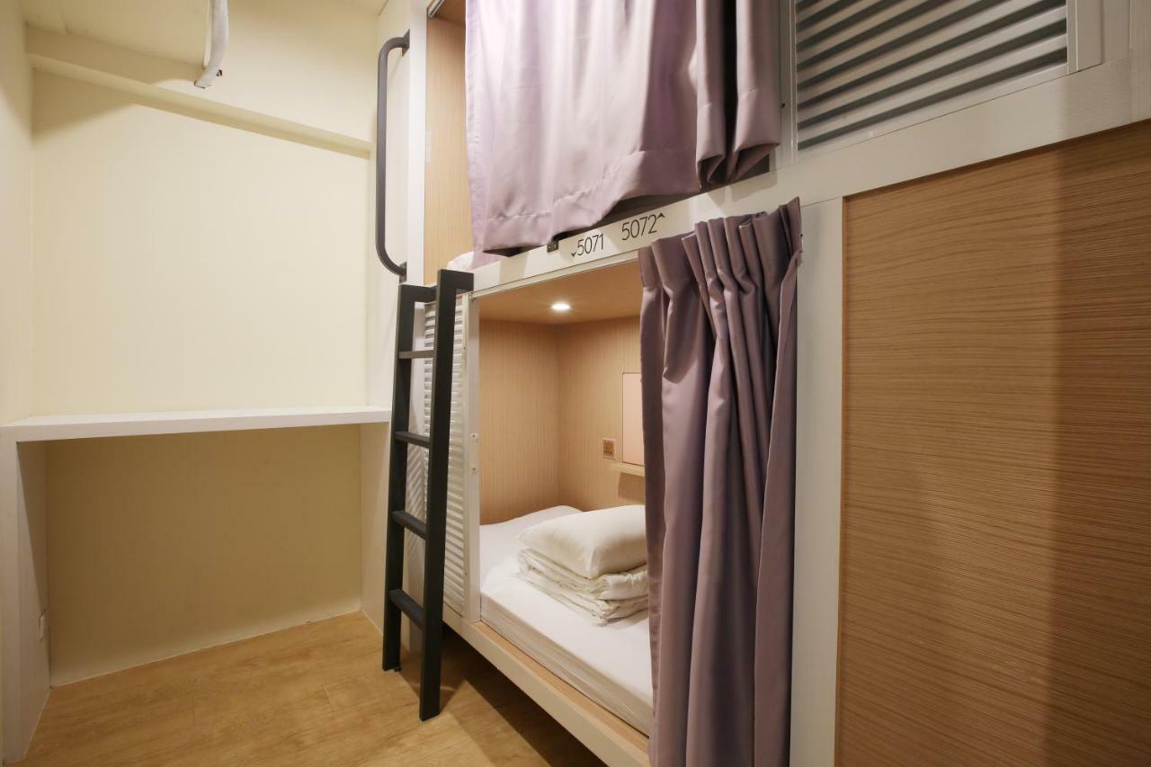 Loosha Hostel Taichung Buitenkant foto