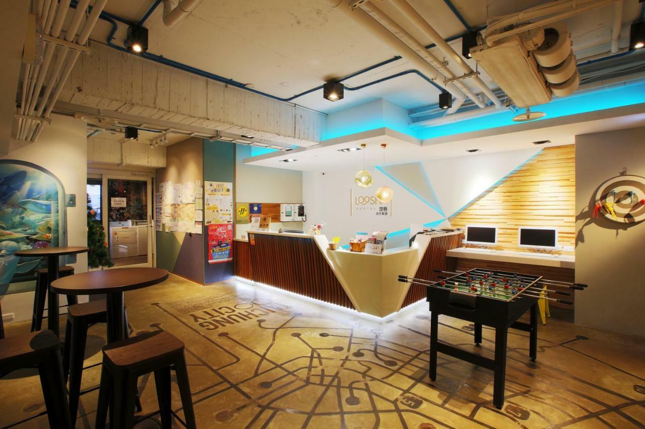 Loosha Hostel Taichung Buitenkant foto