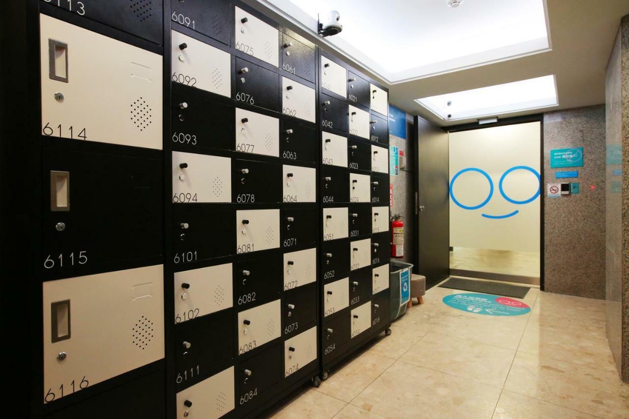 Loosha Hostel Taichung Buitenkant foto